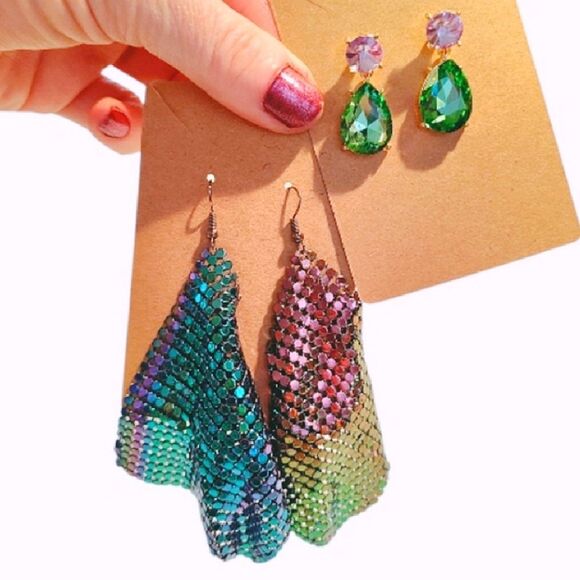 2 Pairs Purple Green Crystal and Long Metal Mesh Drop Earrings Bundle NWT - Picture 1 of 14
